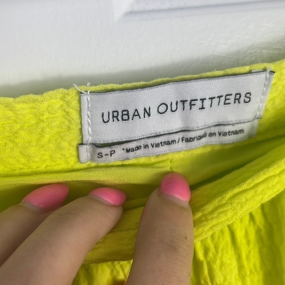 Urban Outfitters Lime Green High Waisted Tiered Ruffle Odessa Midi Skirt Size S - Picture 3 of 9